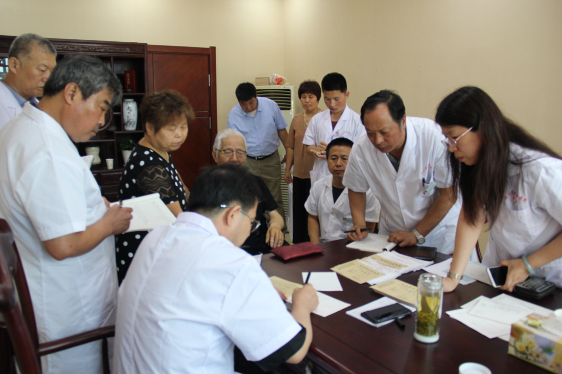 市中医医院名中医工作室特邀多名北京专家坐诊,深受滨州市民称赞